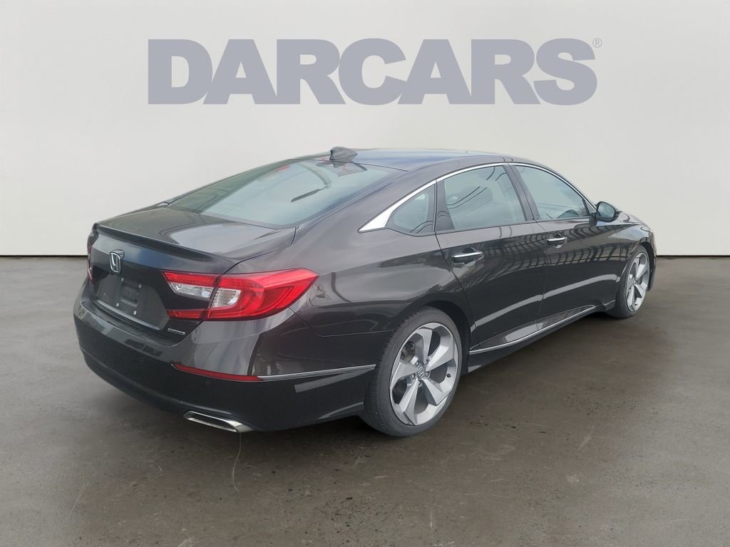 Used 2018 Honda Accord Touring image 5