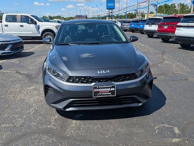 Used 2024 Kia Forte LXS FWD image 2
