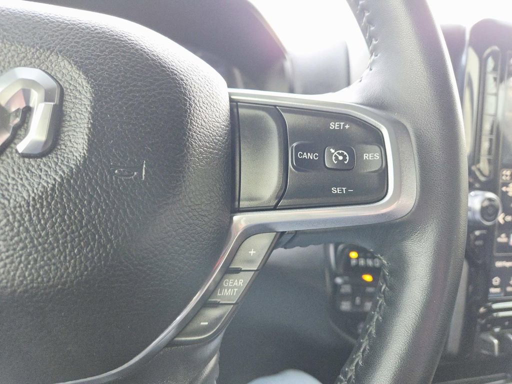 Used 2023 RAM 1500 Laramie image 22