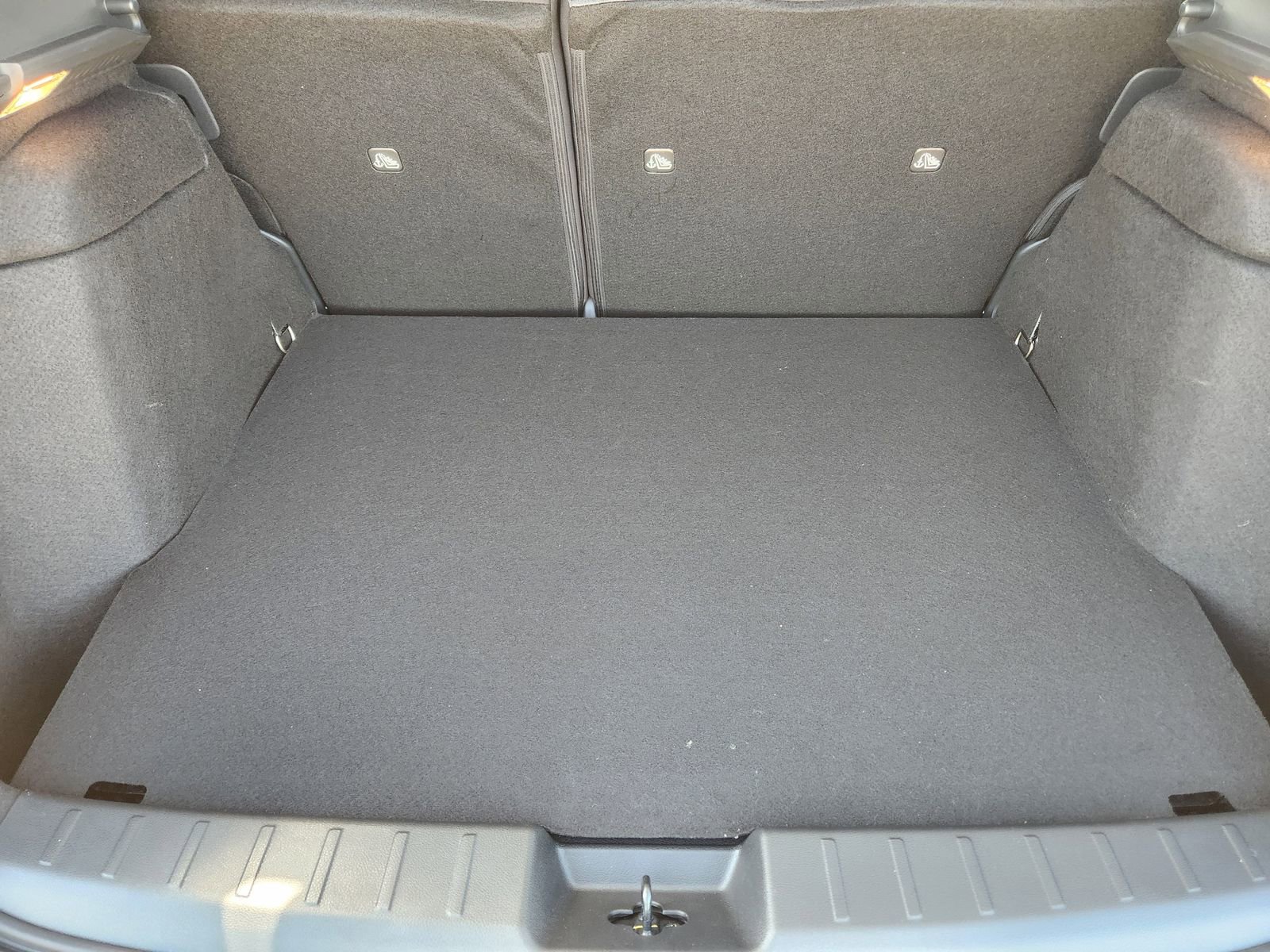 New 2026 Nissan Kicks SV w/ SV Premium Package image 29