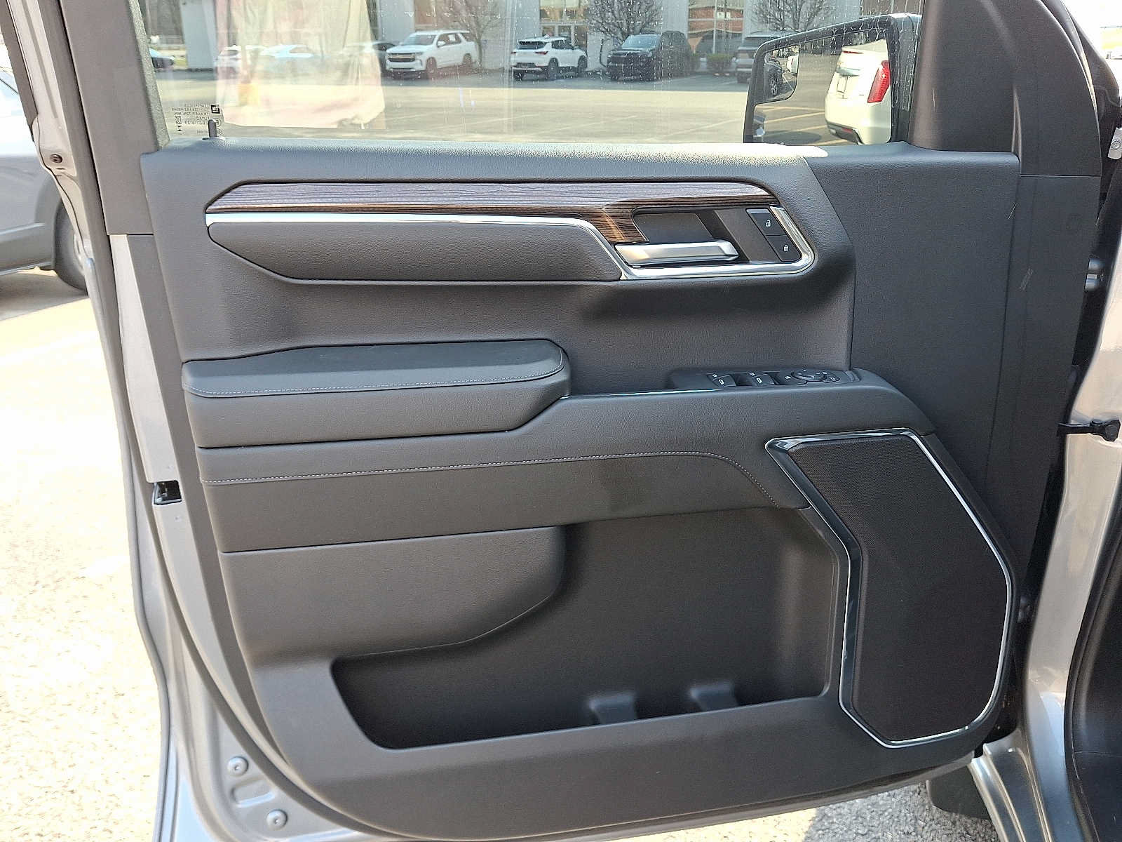 Used 2024 Chevrolet Silverado 1500 RST AWD/4WD image 12
