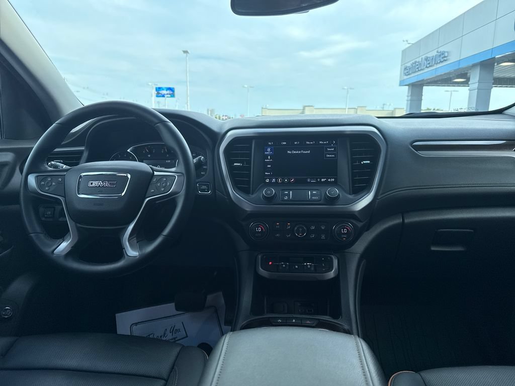 Used 2023 GMC Acadia AT4 w/ LPO, Floor Liner Package AWD/4WD image 24