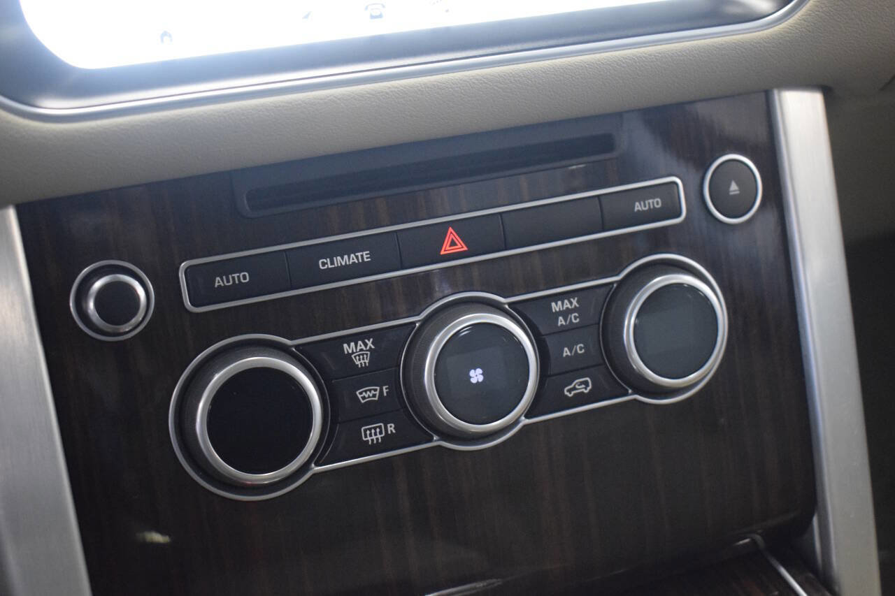 Used 2017 Land Rover Range Rover image 50