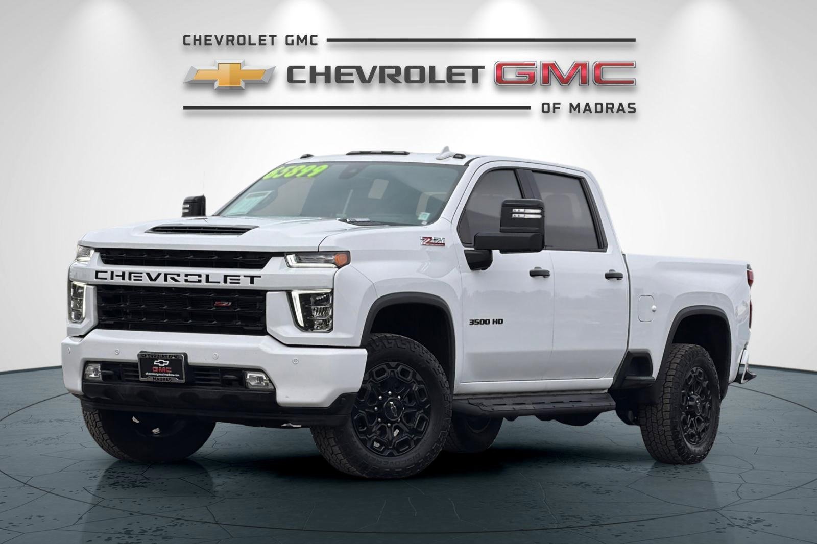 Used 2022 Chevrolet Silverado 3500 LTZ w/ LTZ Plus Package image 7