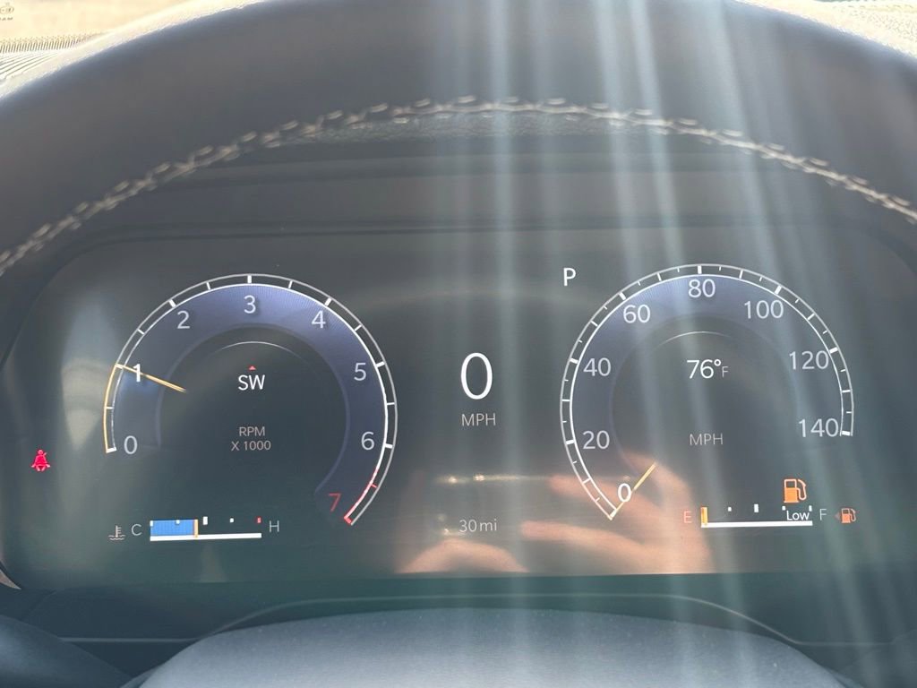 New 2025 Jeep Grand Cherokee Altitude image 15