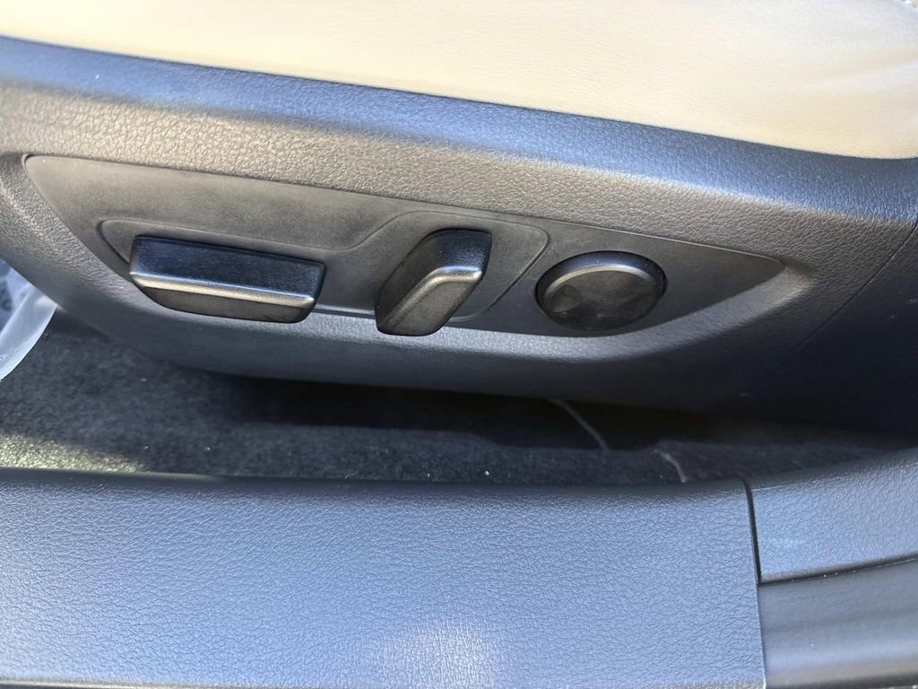 Certified 2025 MAZDA CX-30 AWD 2.5 S w/ Preferred Package image 29