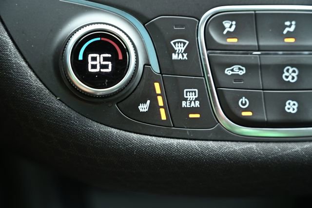 Used 2023 Chevrolet Malibu LT image 34