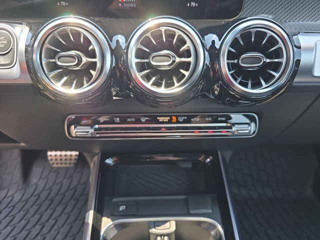 Certified 2023 Mercedes-Benz GLB 35 AMG 4MATIC image 28