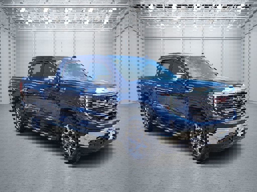 Certified 2023 GMC Sierra 1500 SLT w/ SLT Premium Package image 4