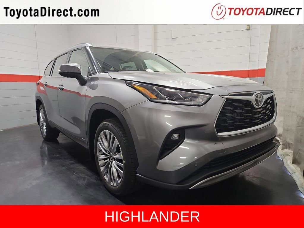 New 2026 Toyota Highlander Platinum image 1