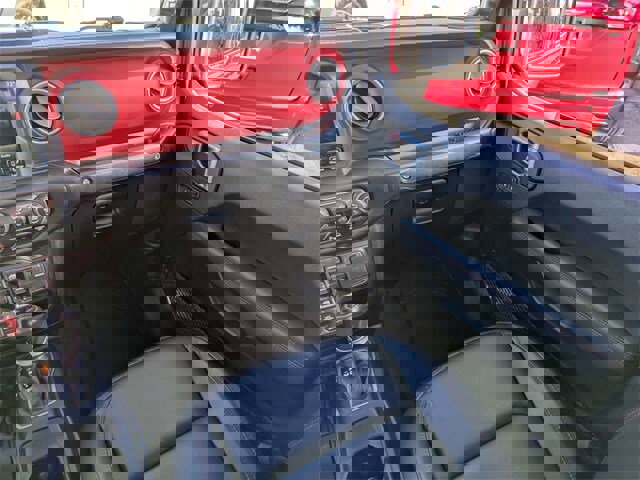 Used 2020 Jeep Gladiator Rubicon image 17