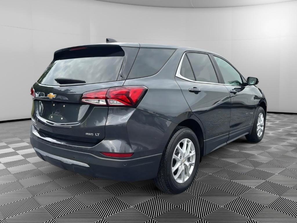 Used 2023 Chevrolet Equinox LT AWD/4WD image 4
