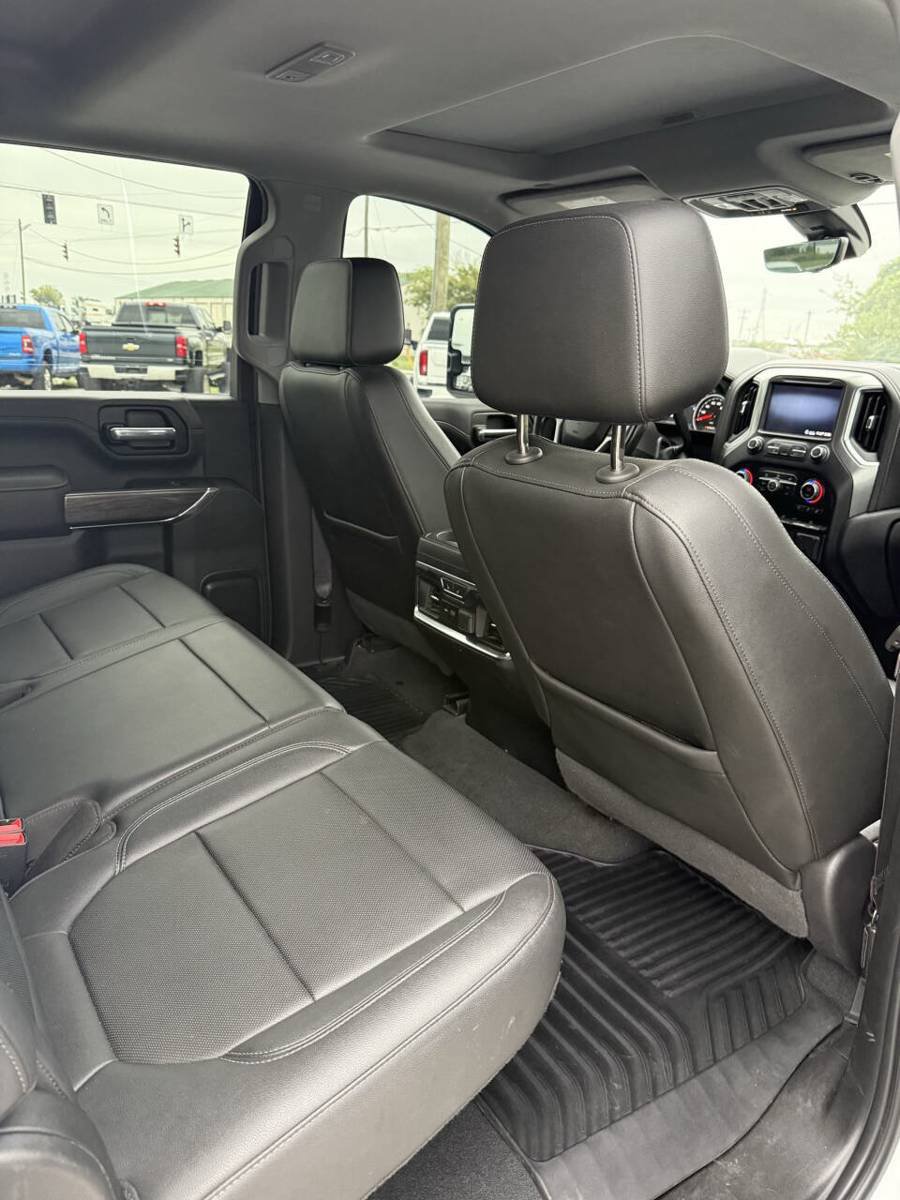 Used 2020 Chevrolet Silverado 2500 LTZ w/ LTZ Premium Package AWD/4WD image 14