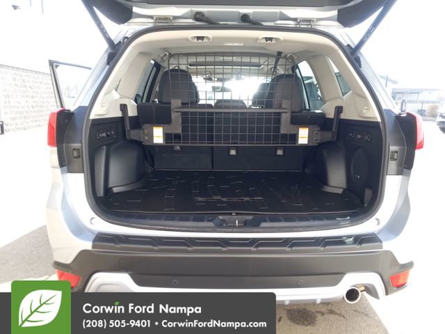Used 2024 Subaru Forester Touring image 29