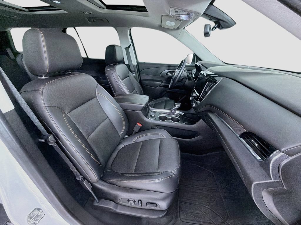Used 2021 Chevrolet Traverse Premier w/ Redline Edition AWD/4WD image 30