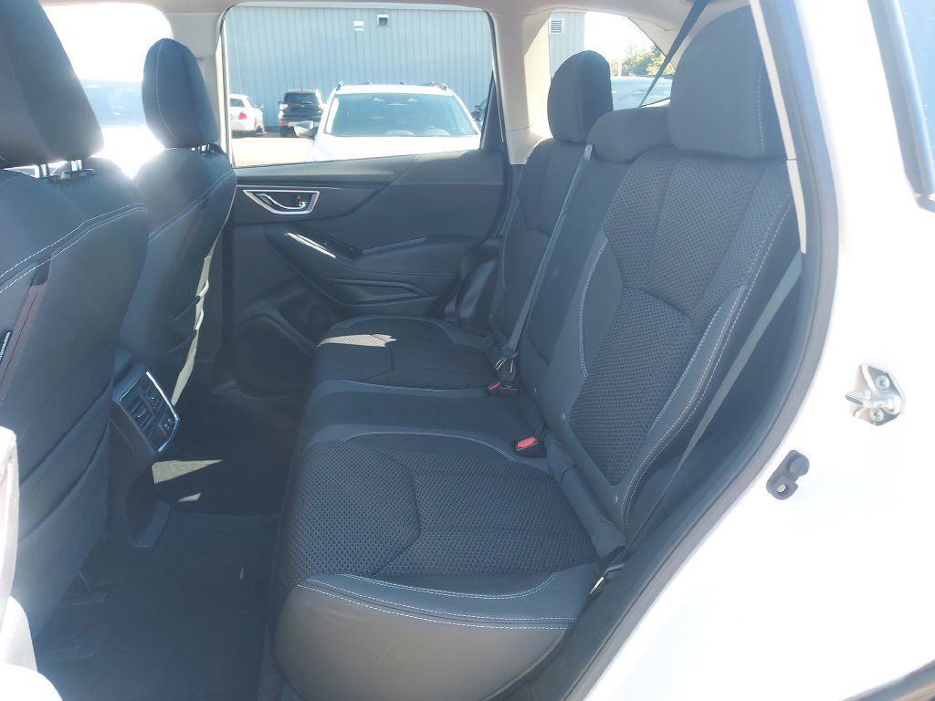 Used 2019 Subaru Forester Premium AWD/4WD image 30