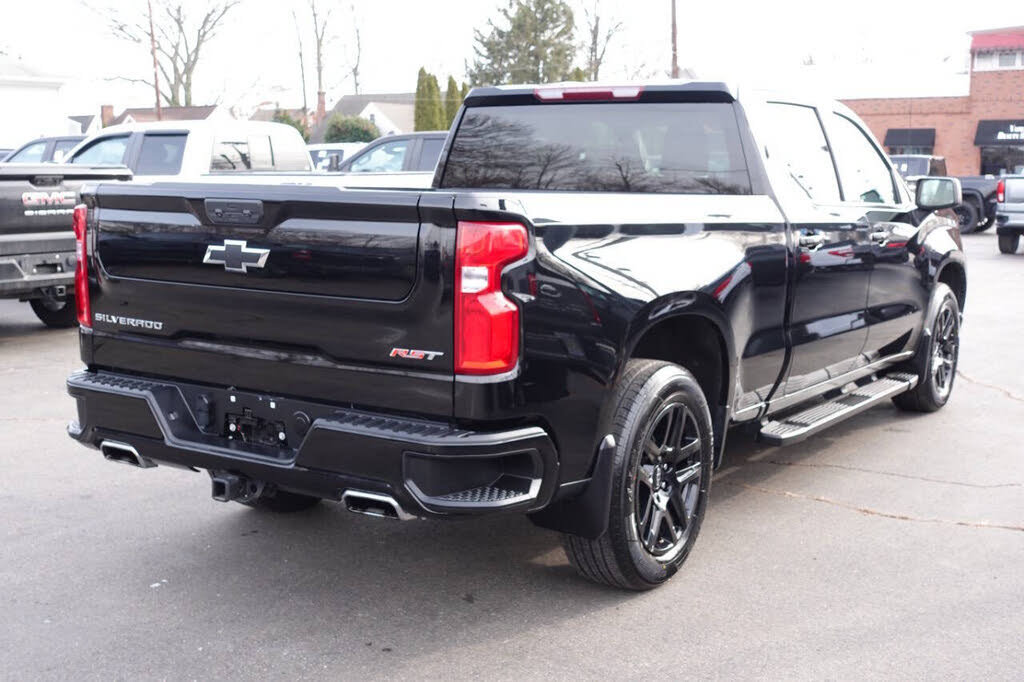 Used 2024 Chevrolet Silverado 1500 RST AWD/4WD image 4