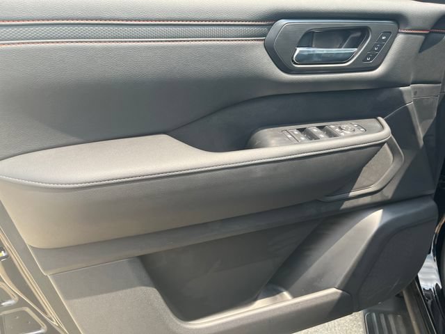 New 2026 Nissan Armada PRO-4X w/ Captain's Chari Seat Package AWD/4WD image 11
