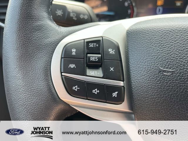 Used 2023 Ford Explorer XLT w/ Equipment Group 202A image 32