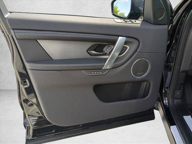New 2026 Land Rover Discovery Sport Landmark AWD/4WD image 9
