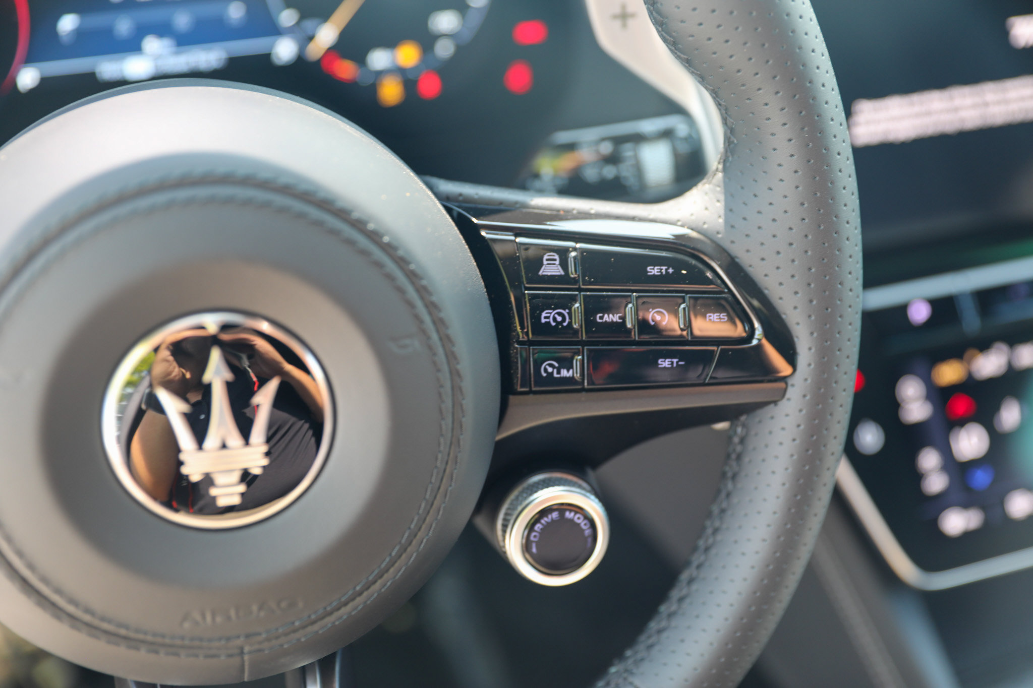 Used 2024 Maserati Grecale GT AWD/4WD image 24