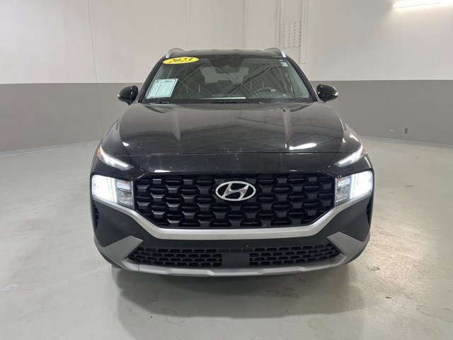 Used 2023 Hyundai Santa Fe SEL w/ Cargo Package AWD/4WD image 2