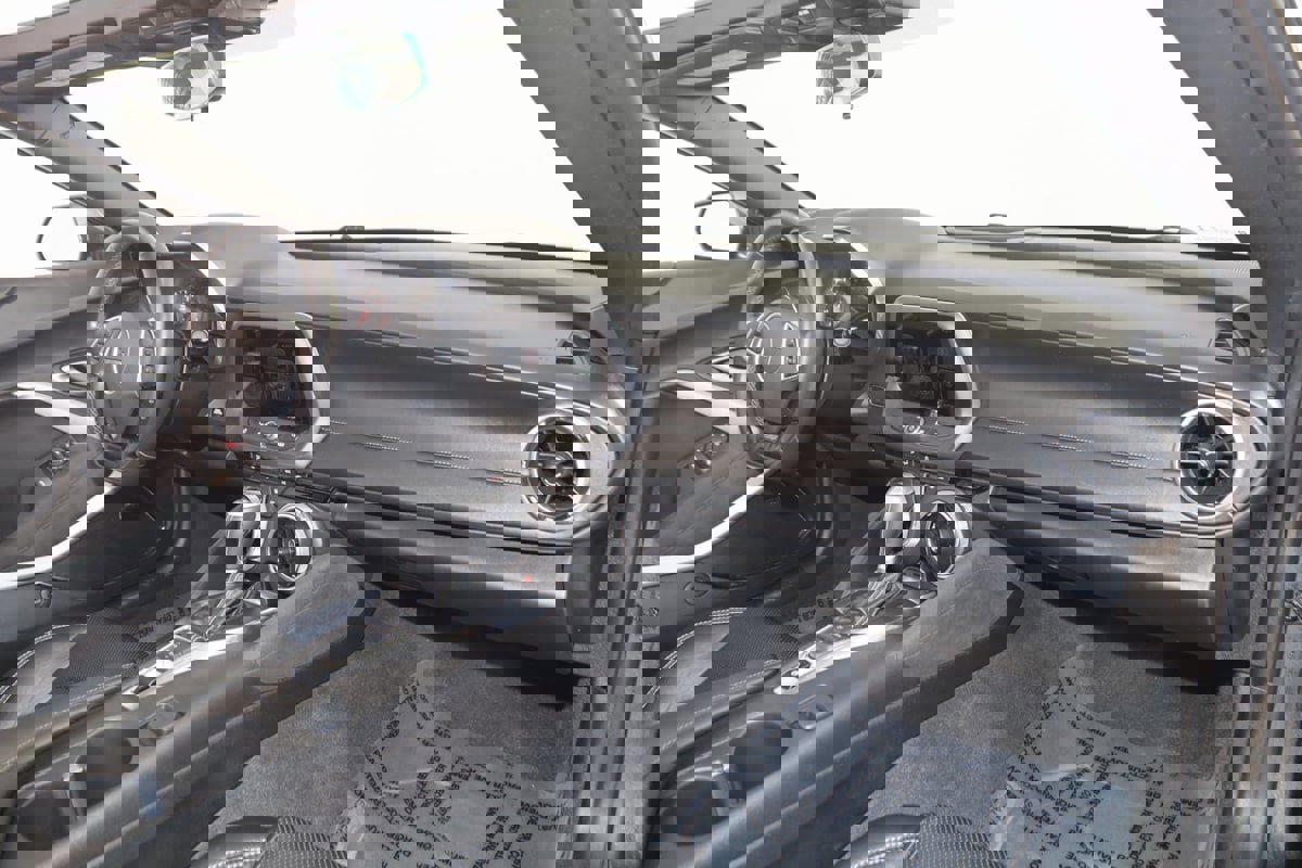 Used 2017 Chevrolet Camaro SS image 52