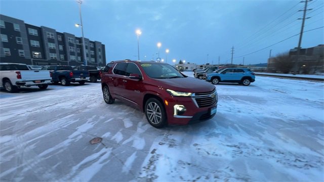 Certified 2022 Chevrolet Traverse High Country w/ LPO, Floor Liner Package image 2