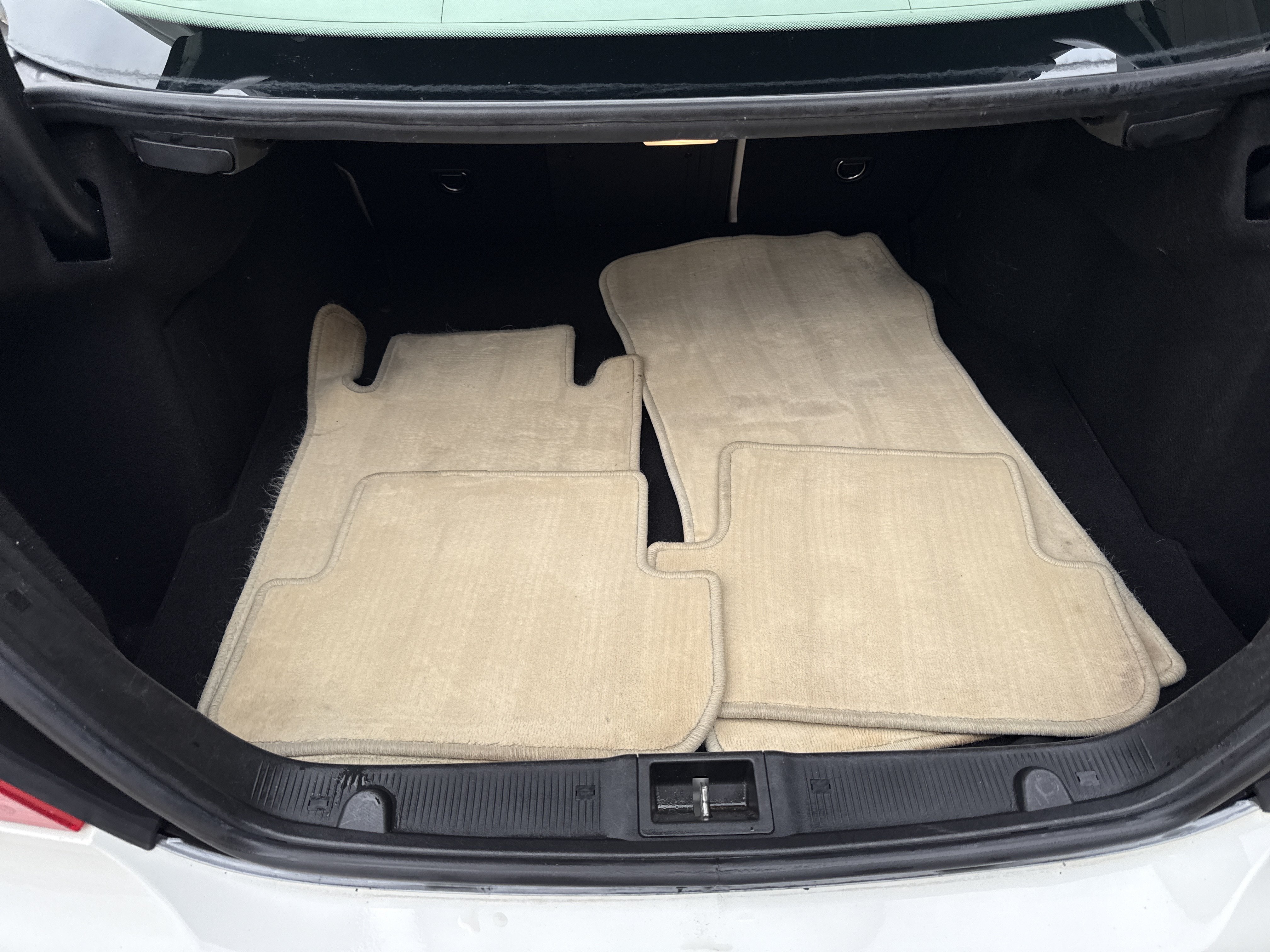 Used 2008 Mercedes-Benz CLK 350 Coupe image 6