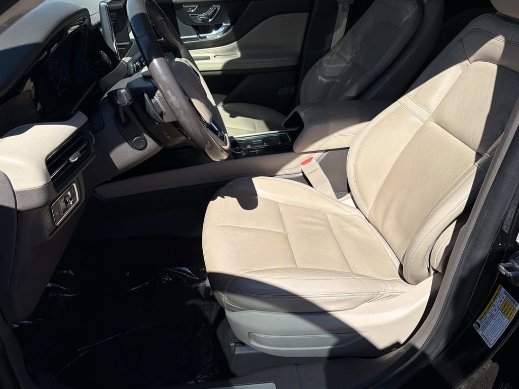 Used 2020 Lincoln Corsair Reserve image 19