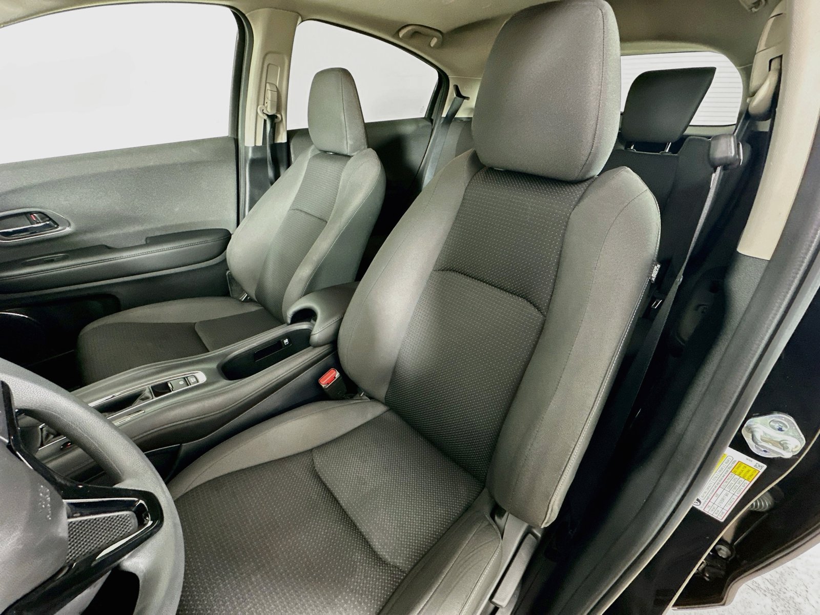 Used 2022 Honda HR-V EX image 35