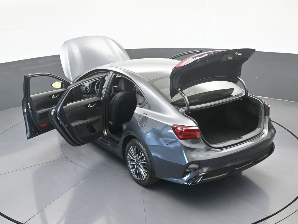 Used 2024 Kia Forte GT-Line image 30