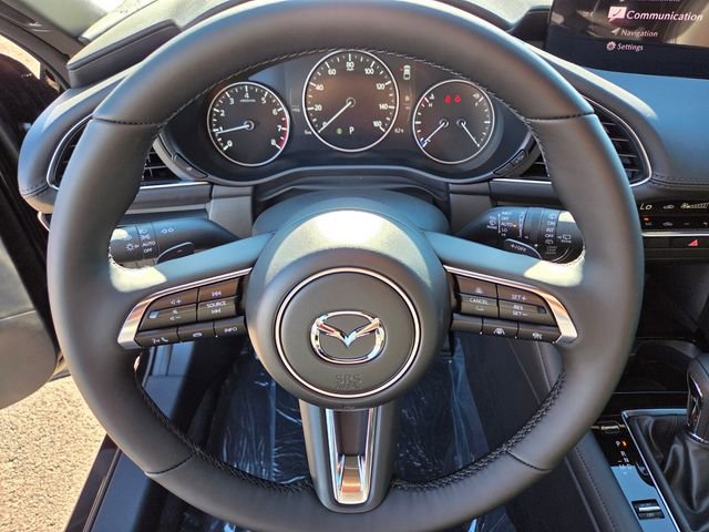 New 2026 MAZDA MAZDA3 Hatchback w/Premium Plus Pkg image 11