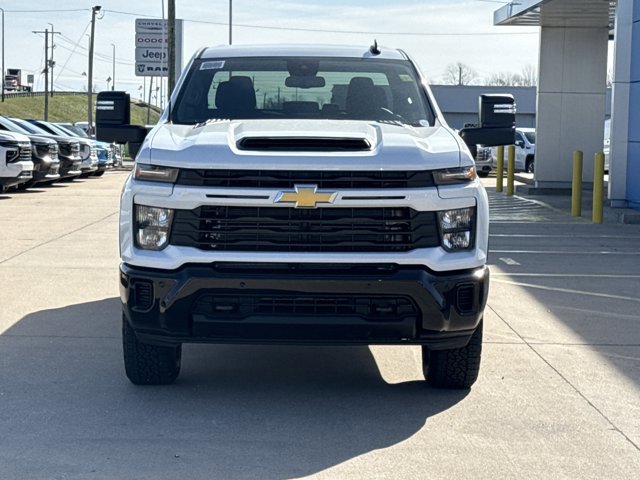 New 2026 Chevrolet Silverado 2500 Custom w/ Custom Value Package image 12