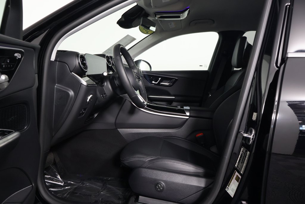 Certified 2025 Mercedes-Benz GLC 350e 4MATIC w/ Driver Assistance Package image 10