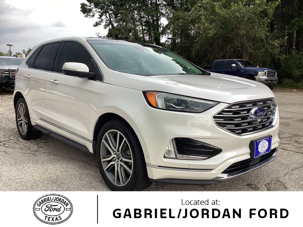 Used 2019 Ford Edge Titanium w/ Equipment Group 301A FWD image 1