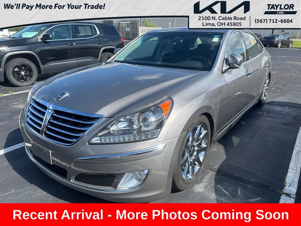 Used 2011 Hyundai Equus Signature RWD image 1