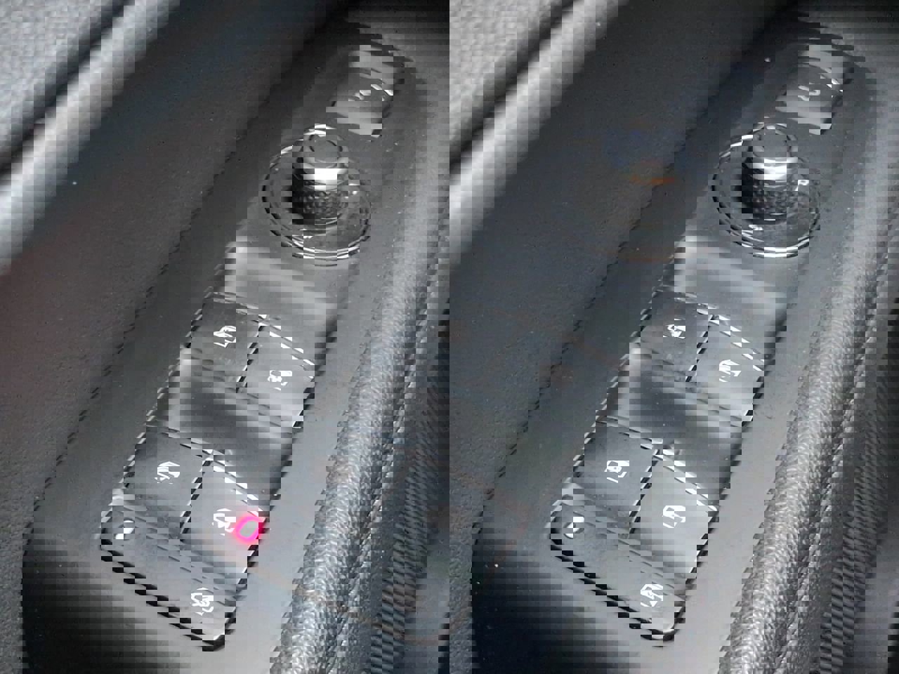 Used 2024 Alfa Romeo Stelvio Ti AWD/4WD image 23