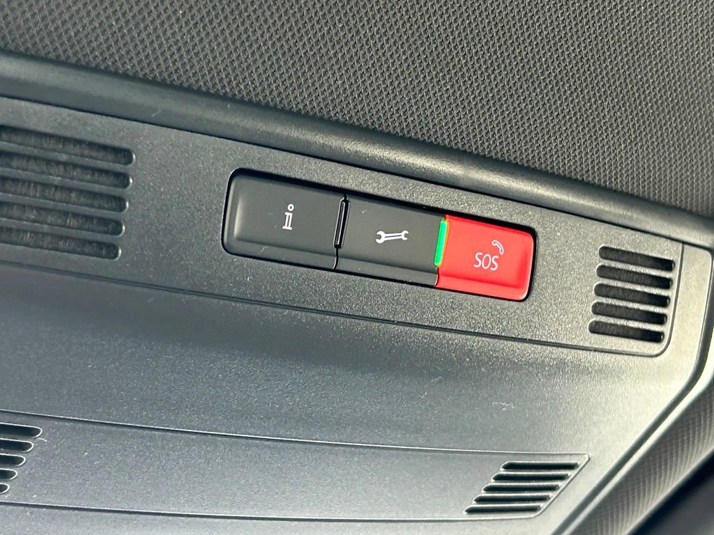 Certified 2024 Volkswagen Jetta Sport FWD image 50