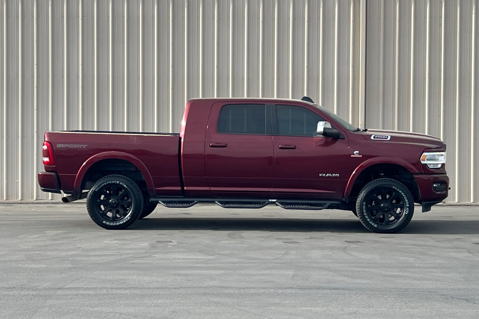 Used 2022 RAM 2500 Laramie AWD/4WD image 11
