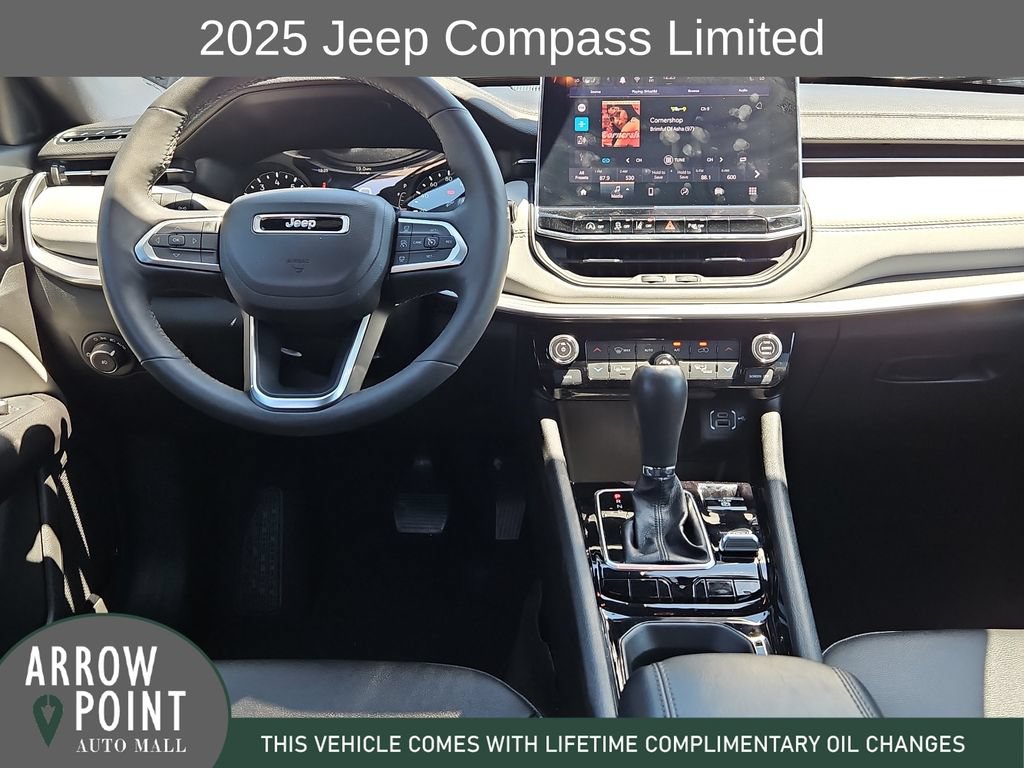Used 2025 Jeep Compass Limited AWD/4WD image 20