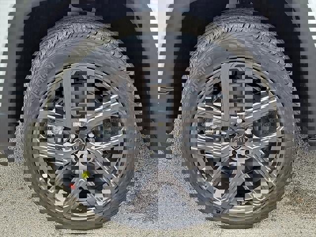 New 2026 Jeep Compass Latitude image 43