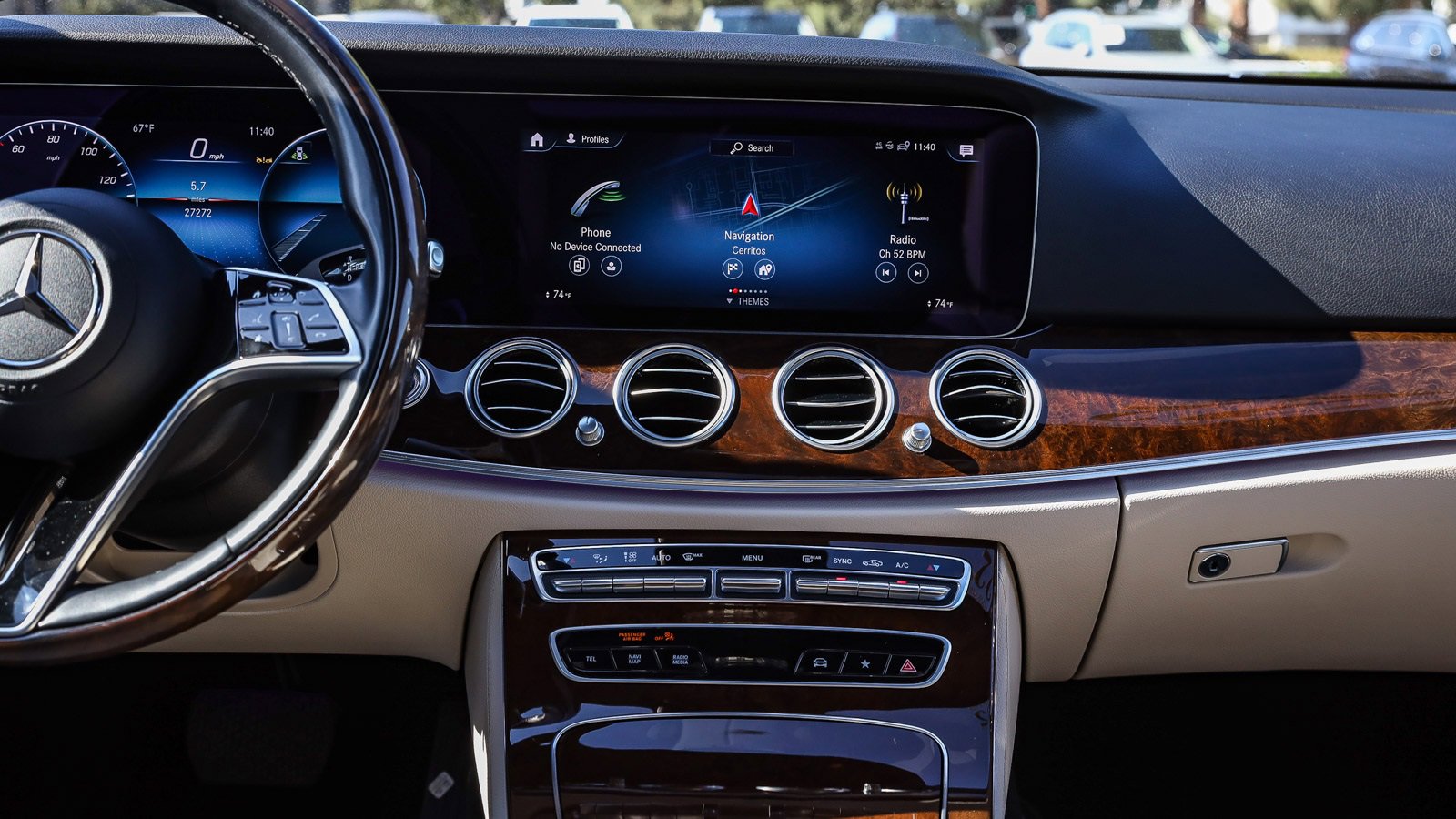 Used 2022 Mercedes-Benz E 350 Sedan w/ Driver Assistance Package image 13