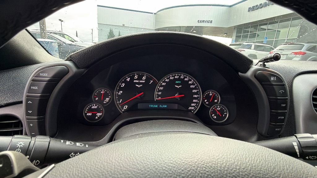 Used 2006 Chevrolet Corvette Convertible w/ Preferred Equipment Group image 26