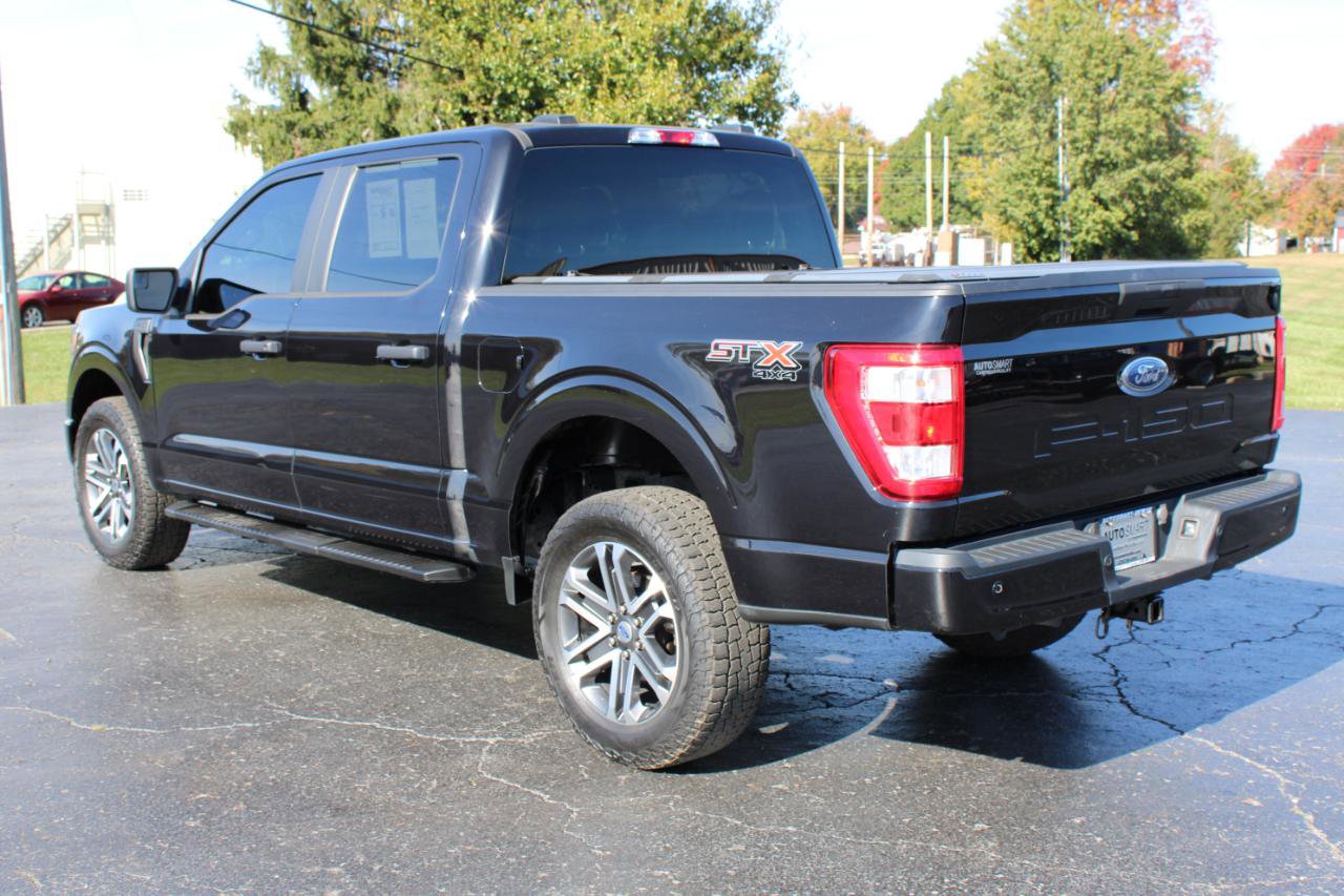 Used 2023 Ford F150 XL w/ STX Appearance Package image 10