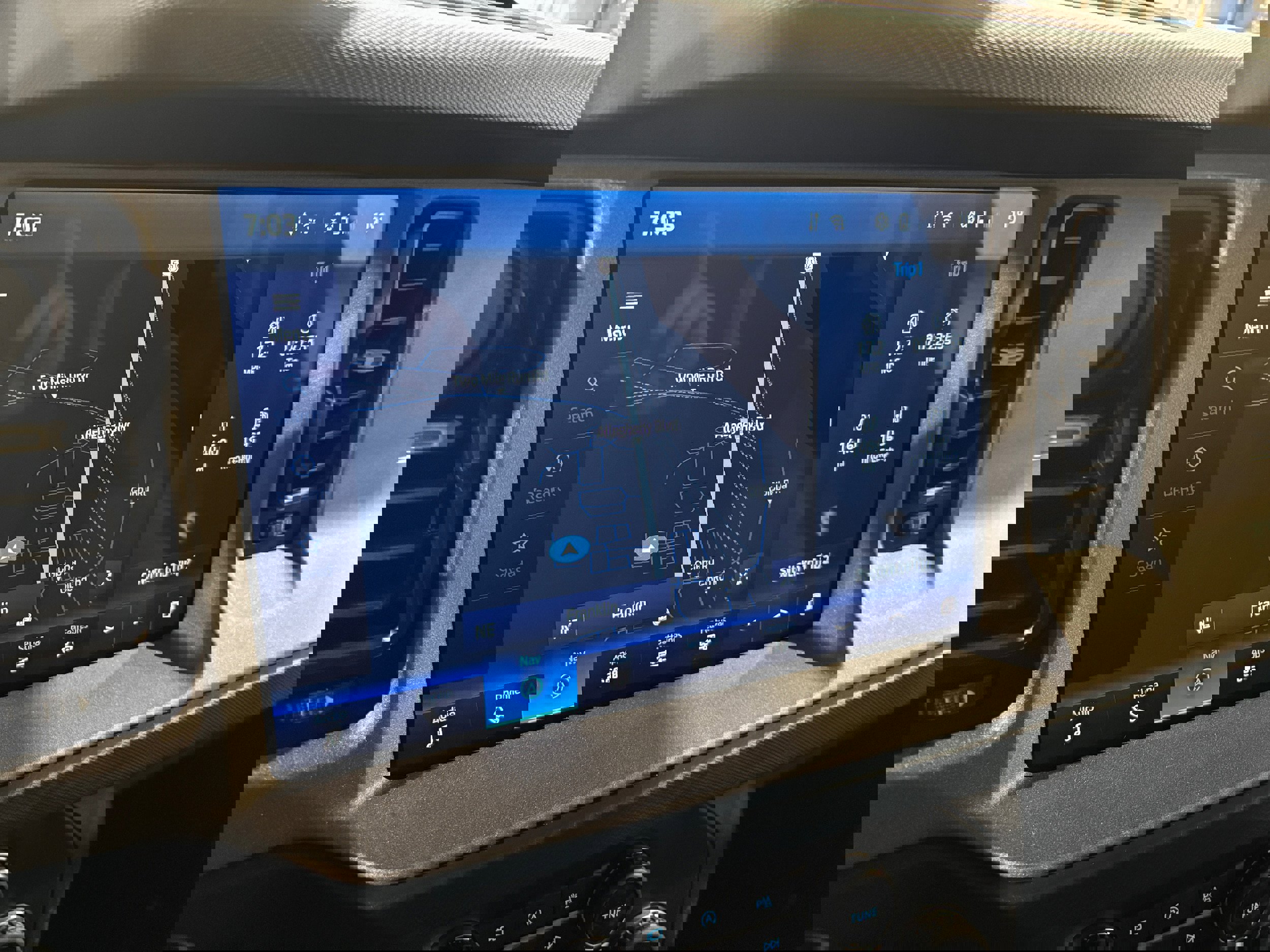 Used 2024 Ford Bronco Outer Banks image 15