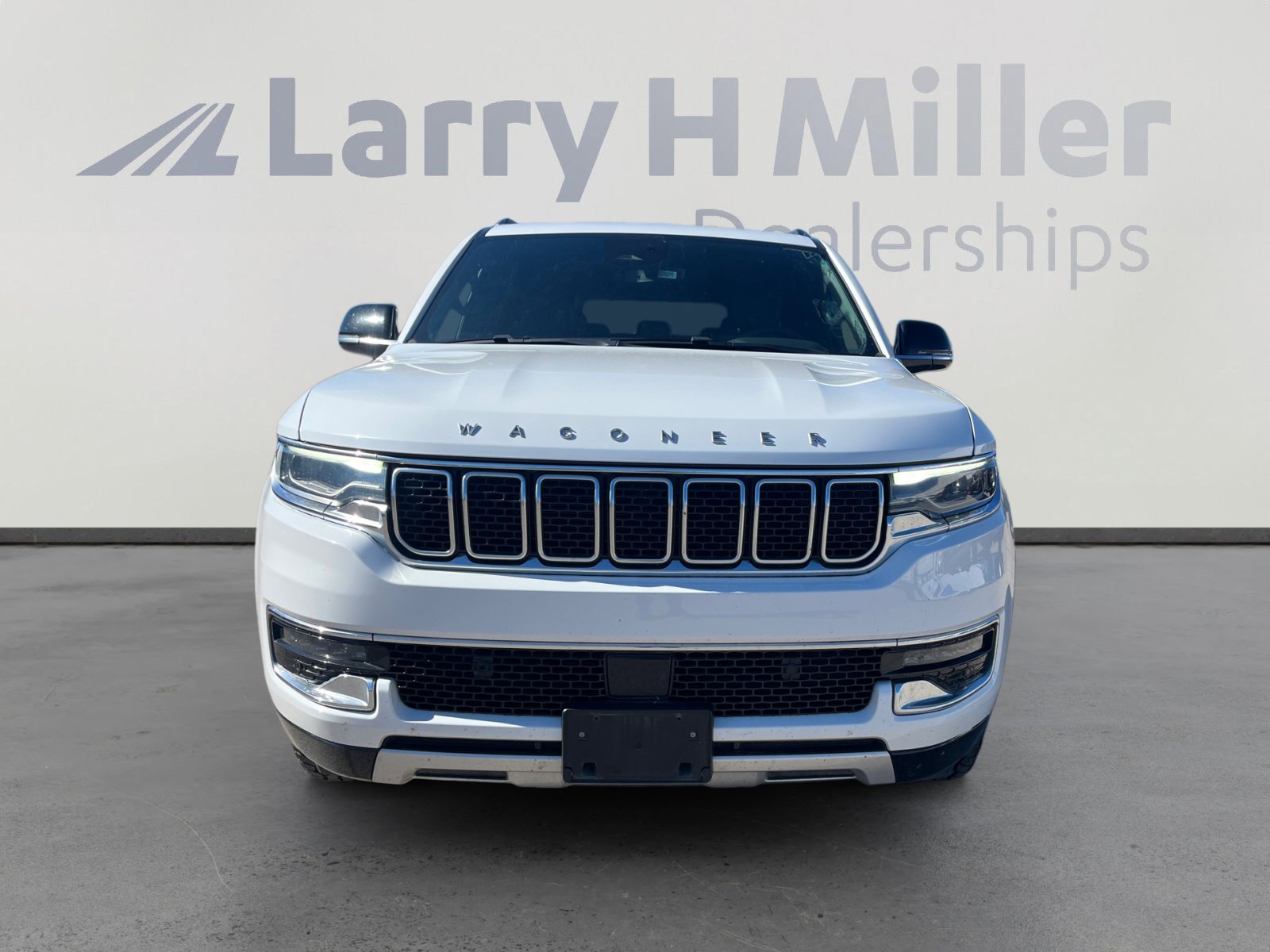 Certified 2024 Jeep Wagoneer L Series II image 8