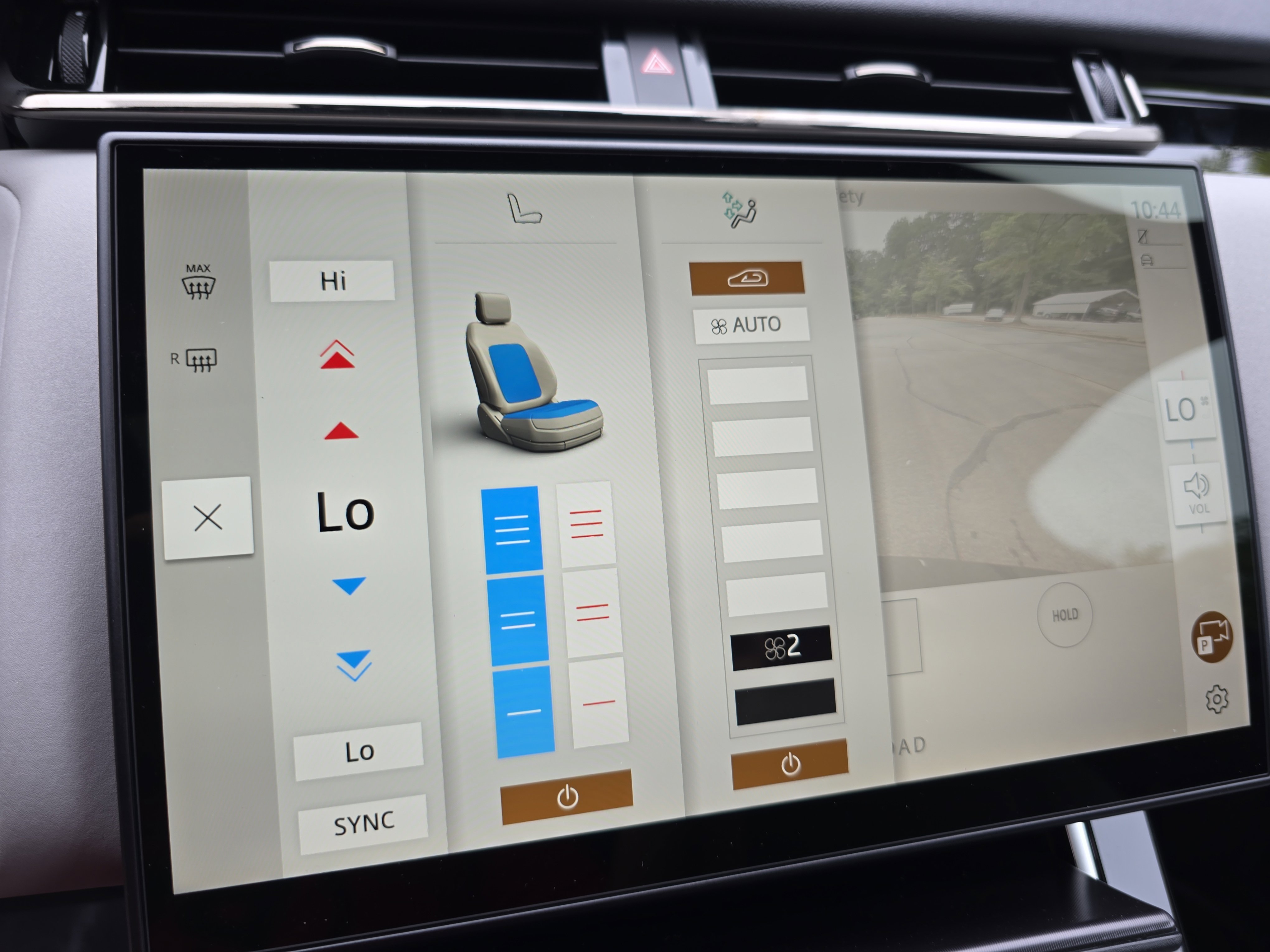New 2026 Land Rover Range Rover Velar Dynamic SE image 24