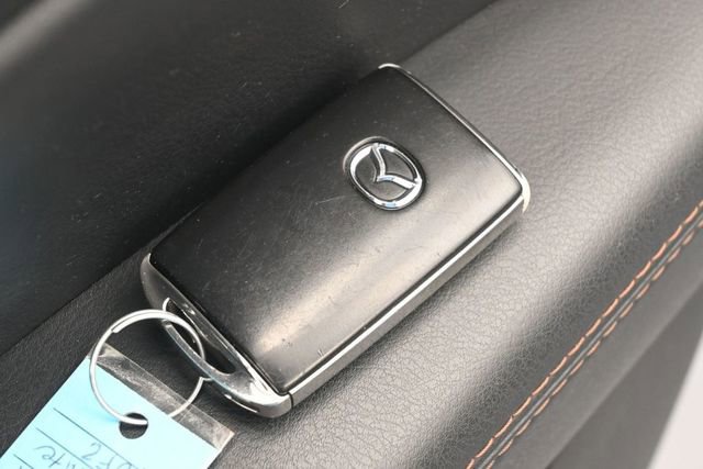 Used 2023 MAZDA CX-5 AWD 2.5 S w/ Premium Package image 18