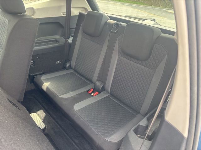 Used 2018 Volkswagen Tiguan S w/ 3rd Row Seat Package AWD/4WD image 10